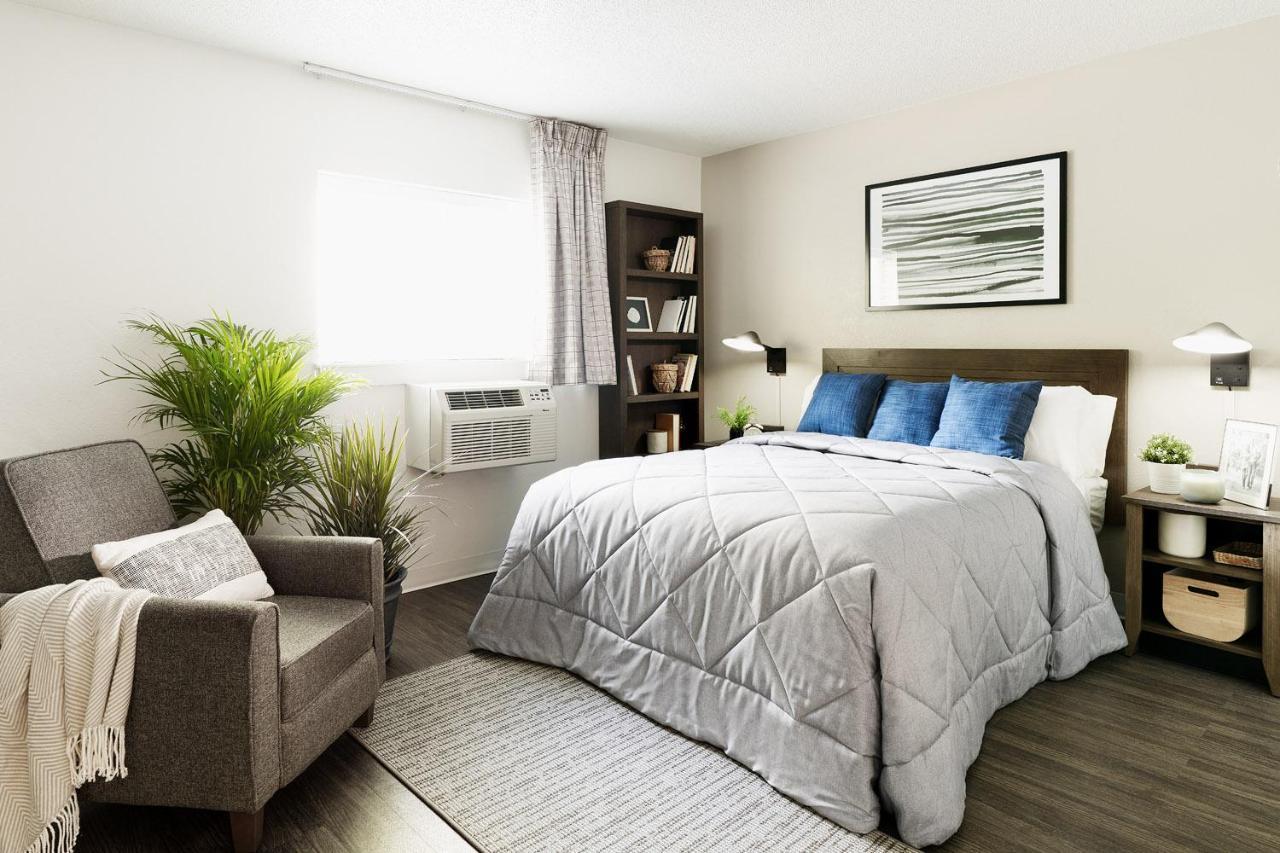 Intown Suites Extended Stay San Antonio Tx - Airport Εξωτερικό φωτογραφία